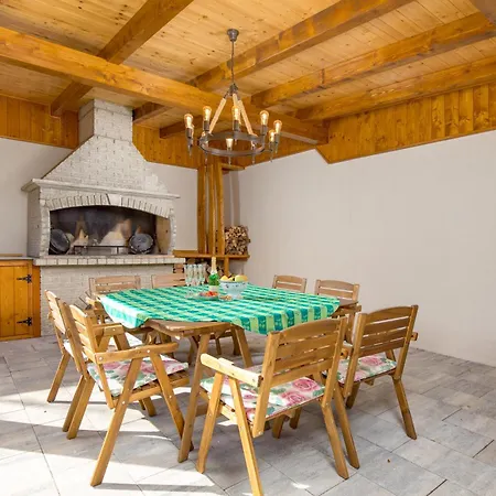 Forest Tale - Sumska Prica Chalet *